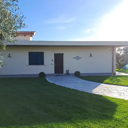 Bed&Breakfast La Campagna di Peppe e Tullia-3